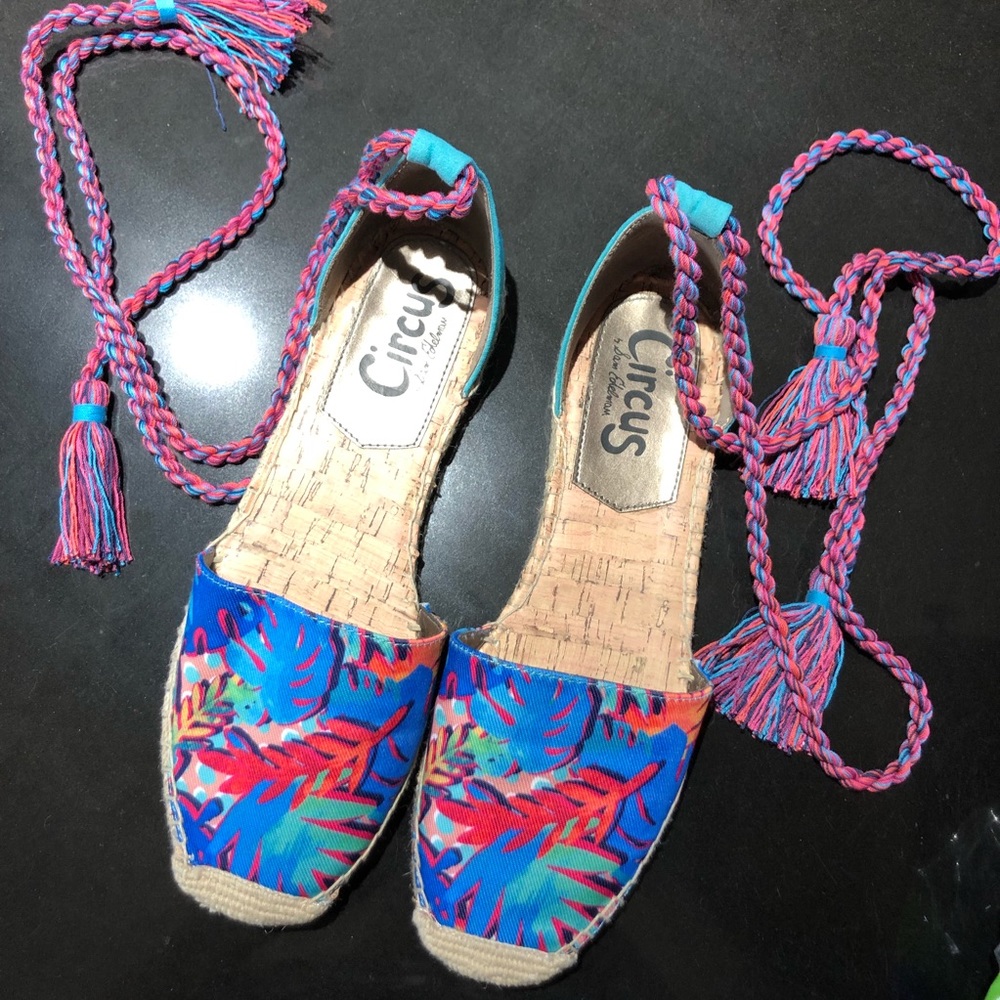 Circus by Sam Edelman lace up sandals